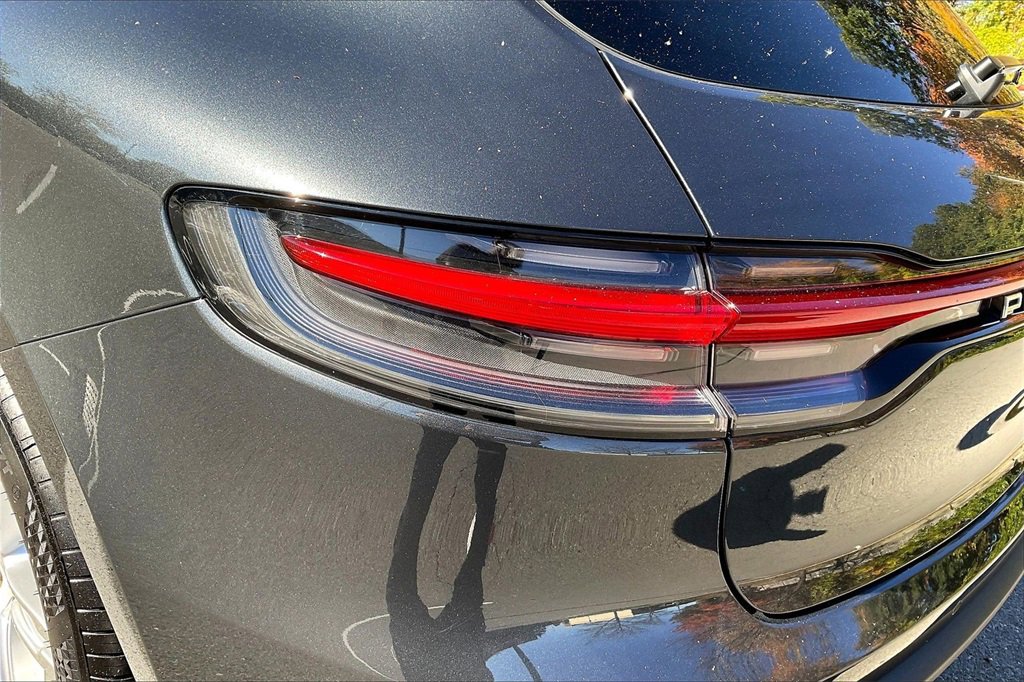 Used 2022 Porsche Macan image 23