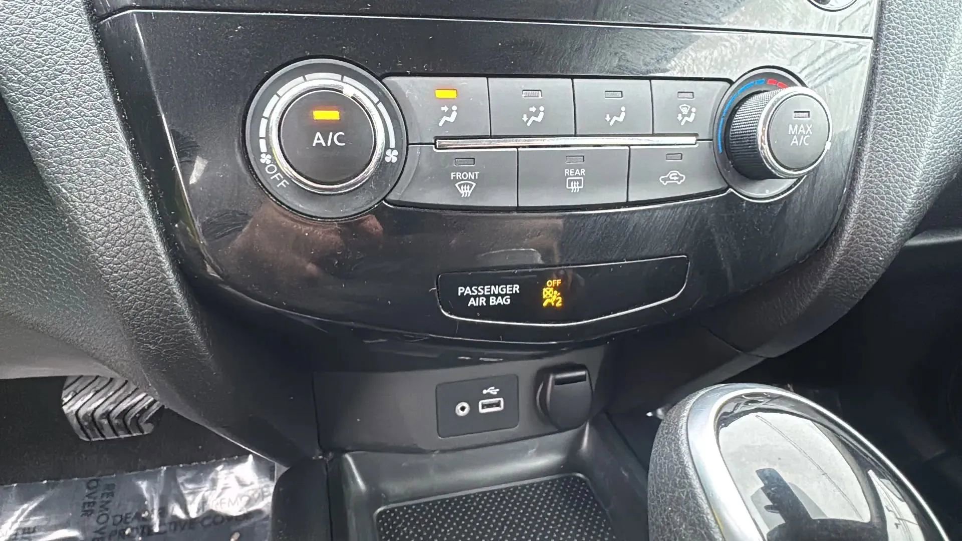 Used 2022 Nissan Rogue Sport S AWD/4WD image 16