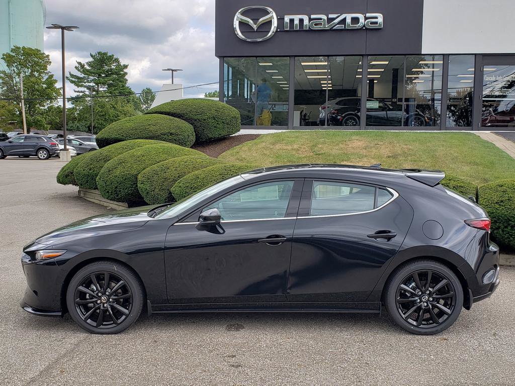 New 2026 MAZDA MAZDA3 Hatchback w/Premium Plus Pkg AWD/4WD image 2