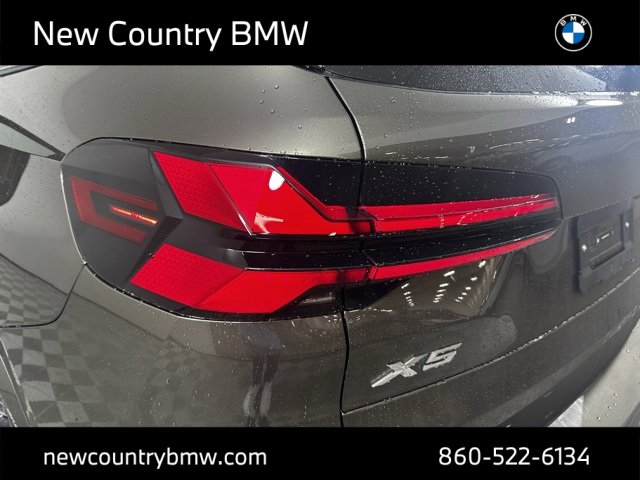 New 2026 BMW X5 xDrive50e image 32