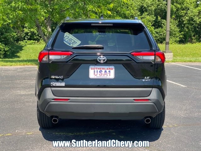 Used 2025 Toyota RAV4 LE AWD/4WD image 6