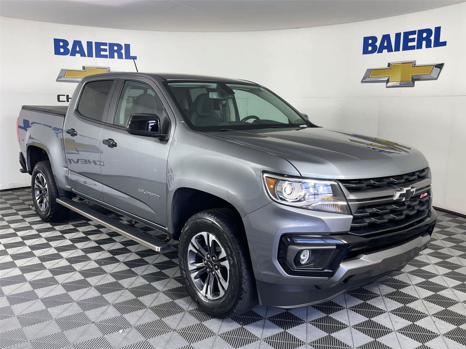 Used 2022 Chevrolet Colorado Z71 AWD/4WD image 7