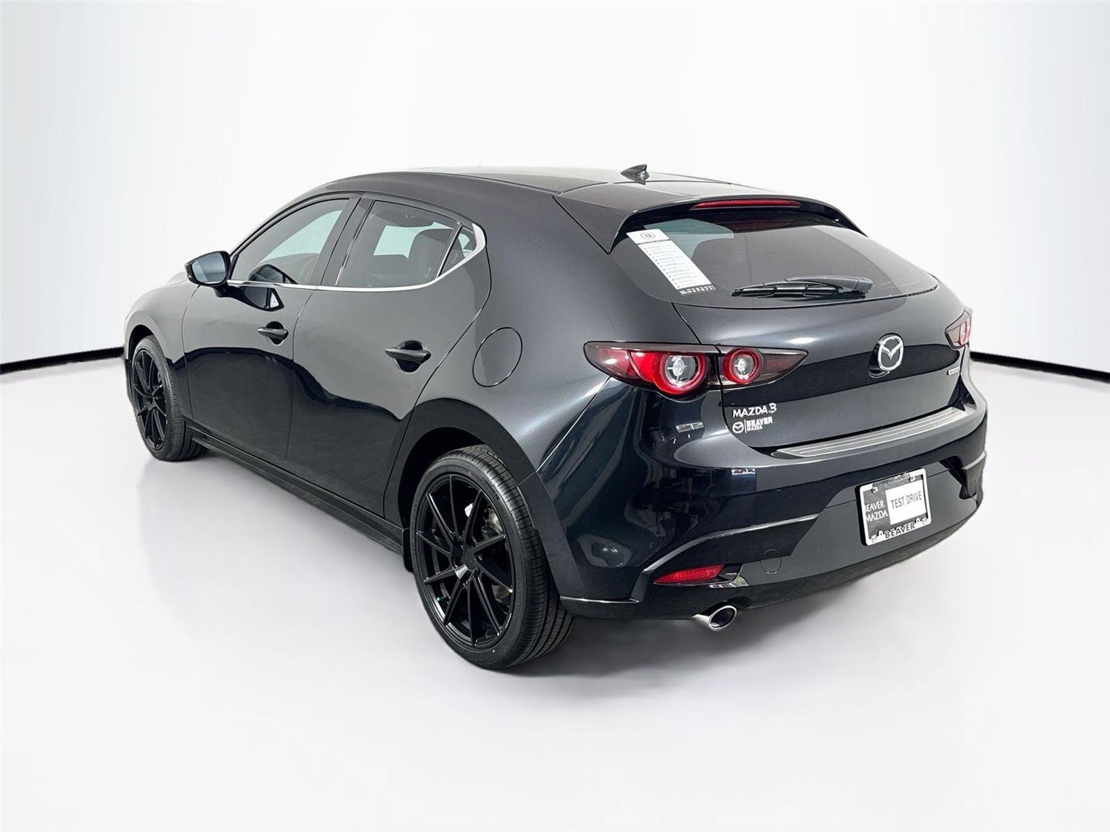 Used 2022 MAZDA MAZDA3 s FWD image 13
