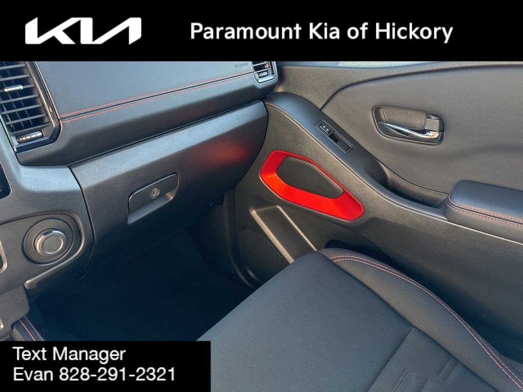 Used 2024 Nissan Frontier Pro-X w/ Technology Package image 25