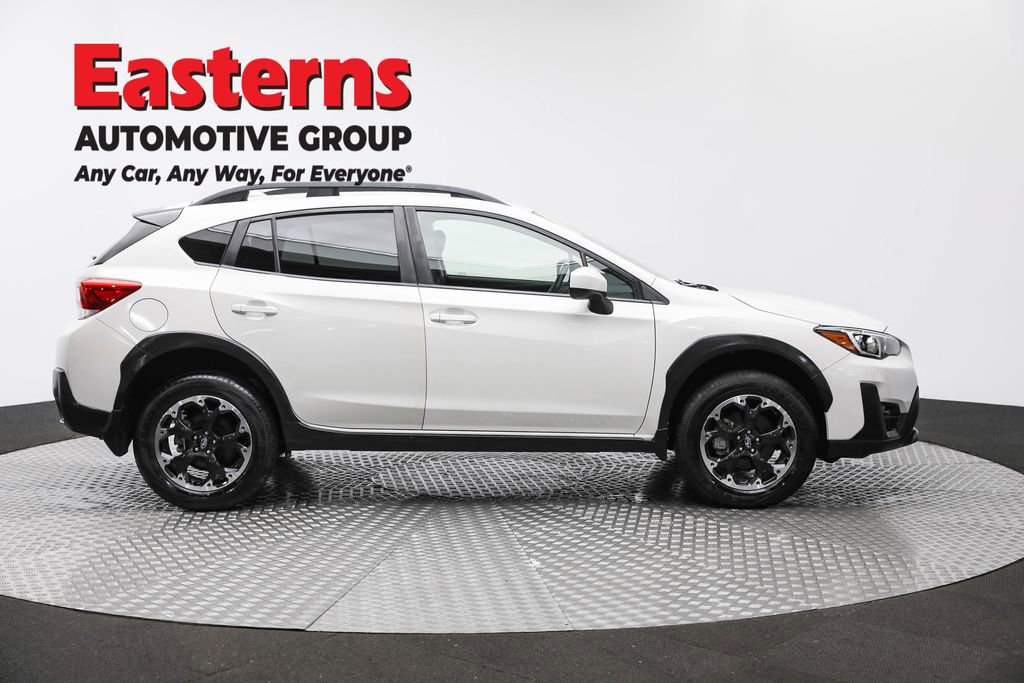 Used 2022 Subaru Crosstrek 2.0i Premium image 4