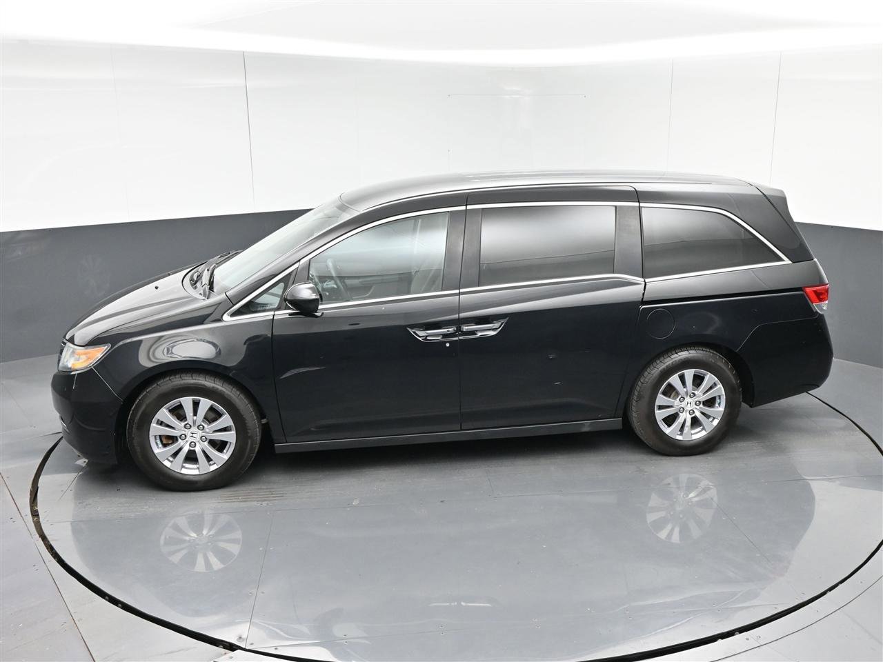 Used 2015 Honda Odyssey EX image 28