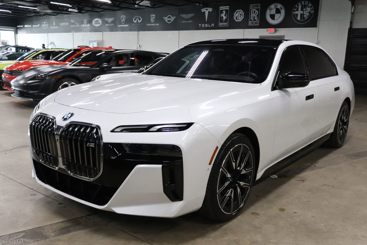 Used 2024 BMW i7 M70 w/ Premium Package