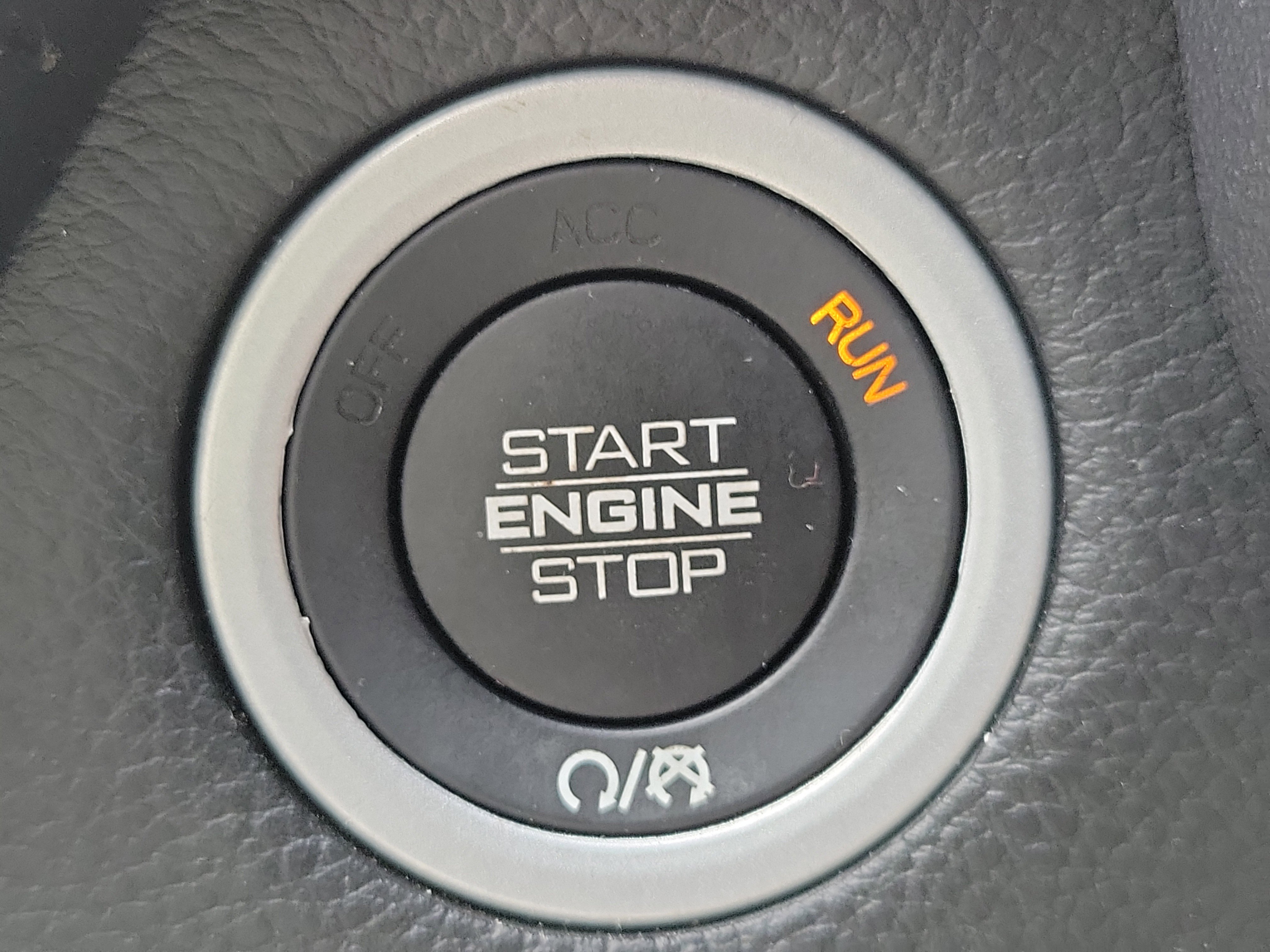 Used 2023 RAM 1500 Laramie AWD/4WD image 26