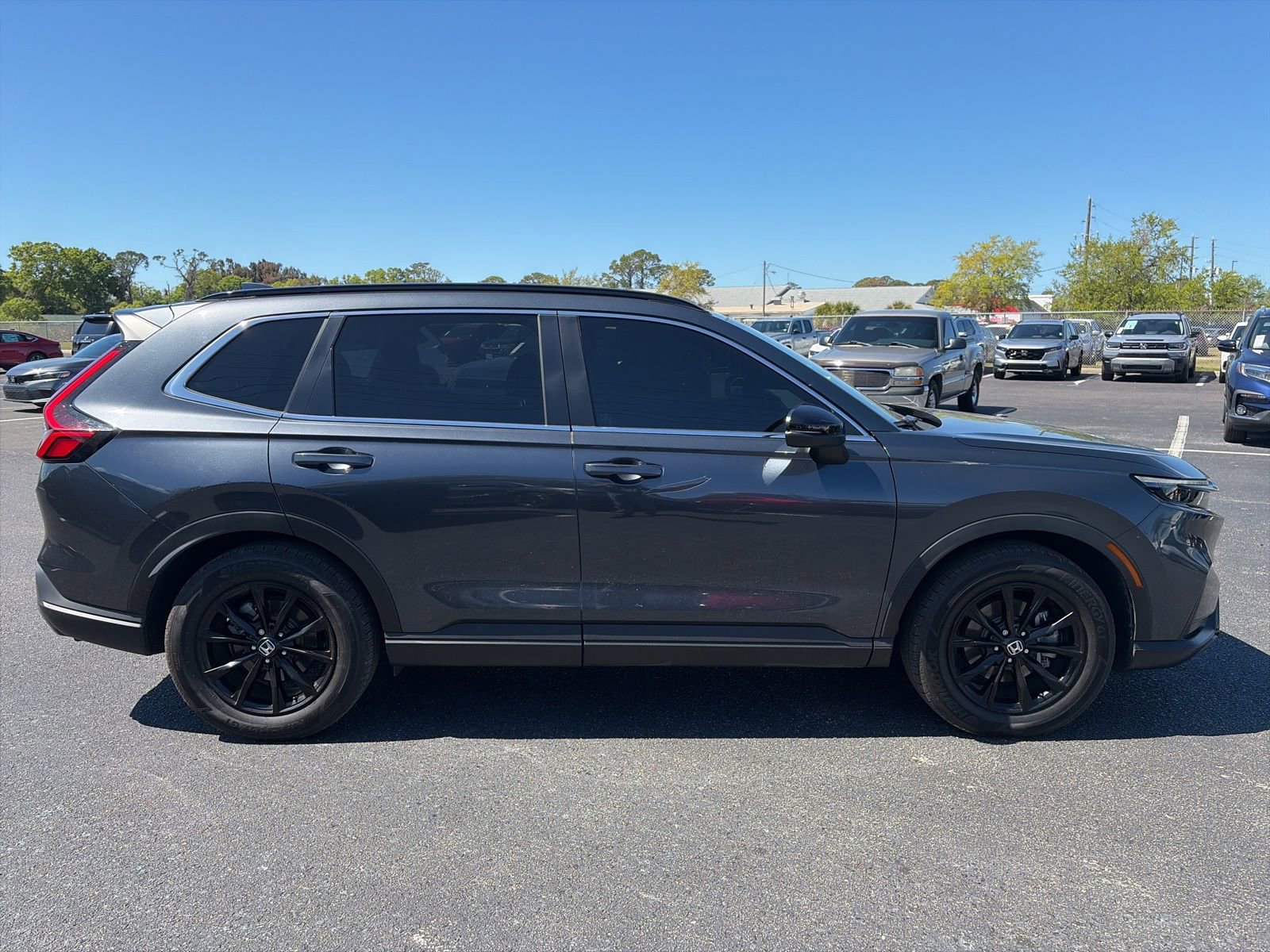 Used 2023 Honda CR-V Sport image 8