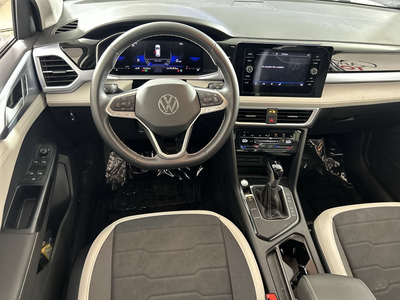 Used 2026 Volkswagen Taos SE FWD image 22