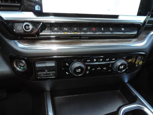 Used 2023 Chevrolet Silverado 1500 RST AWD/4WD image 27