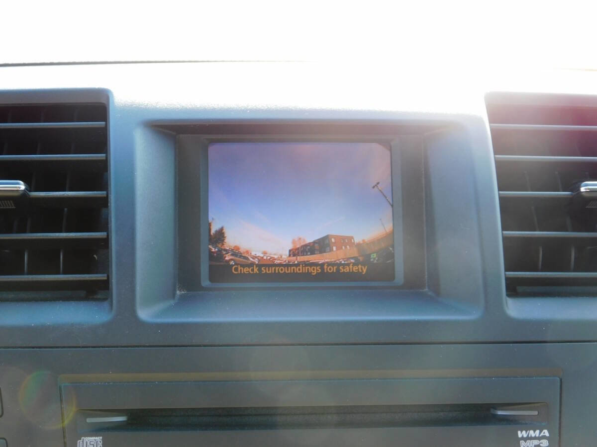 Used 2012 Toyota Highlander SE w/ Tow Pkg AWD/4WD image 13