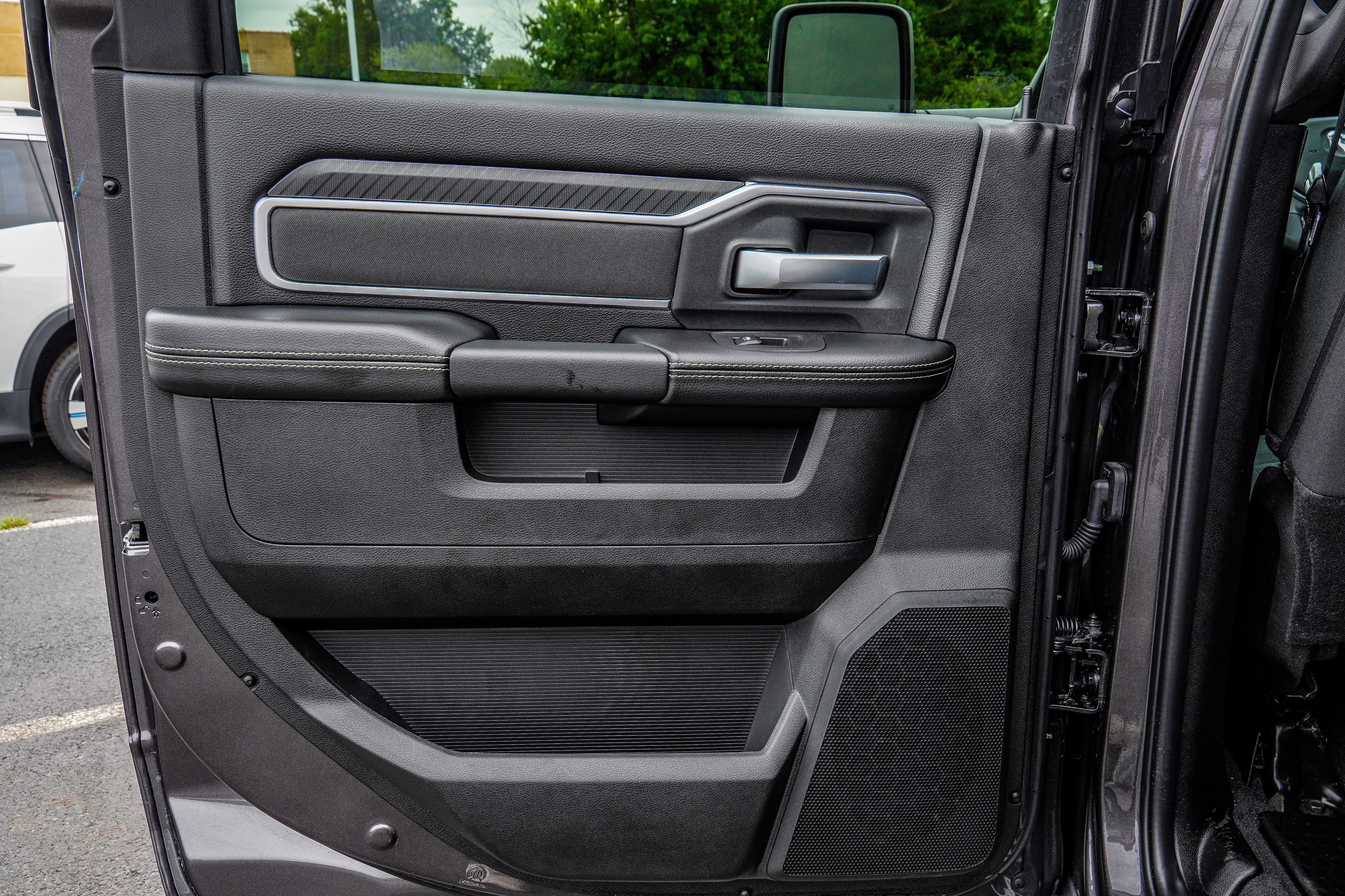 Used 2025 RAM 2500 Big Horn image 44