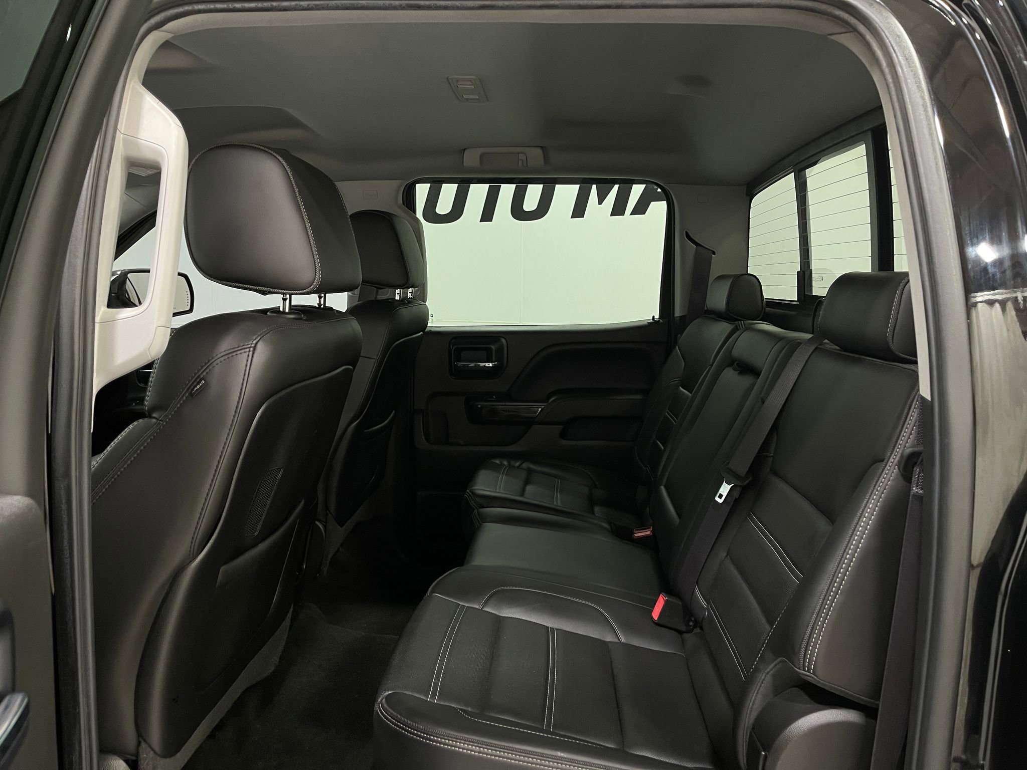 Used 2014 GMC Sierra 1500 Denali w/ Driver Alert Package image 29