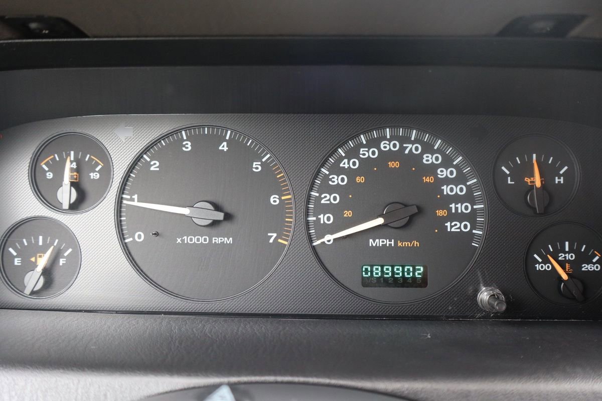 Used 2002 Jeep Grand Cherokee Laredo AWD/4WD image 33