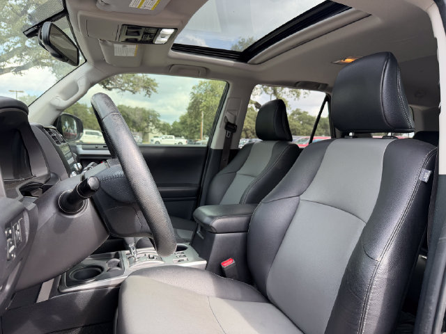 Used 2016 Toyota 4Runner SR5 RWD image 7