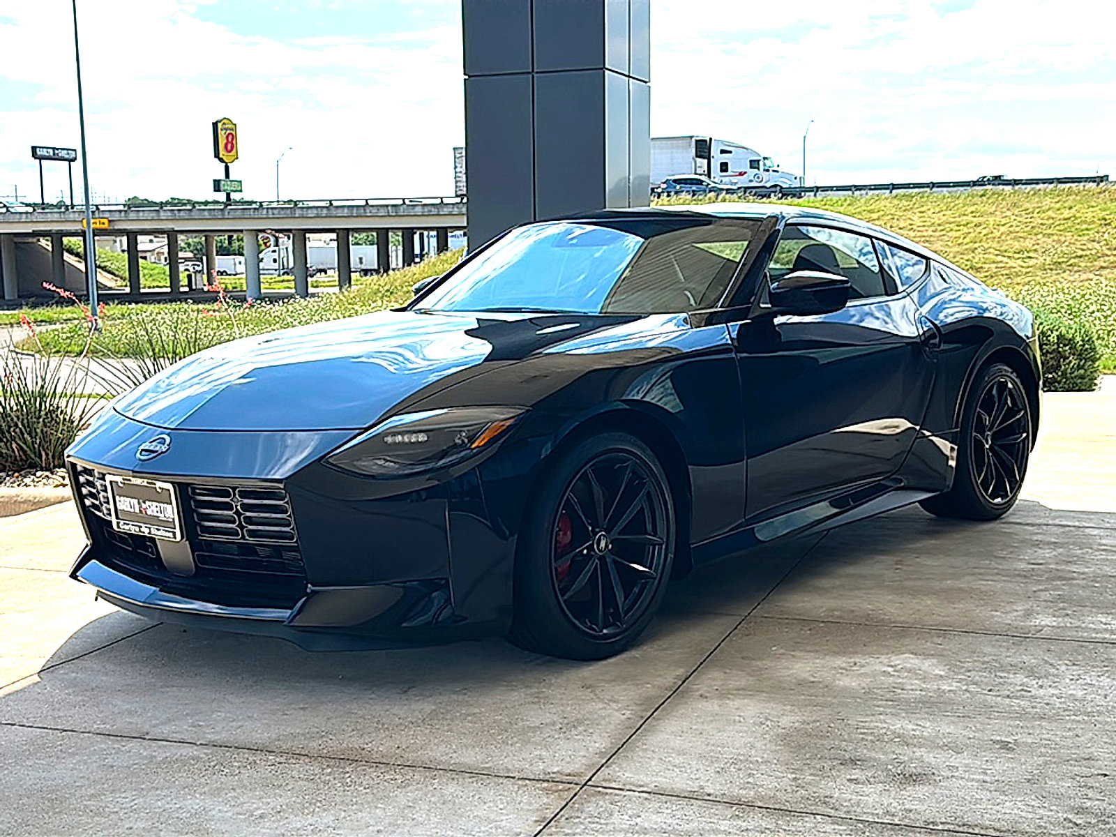 New 2026 Nissan Z Performance w/ Floor Mat Package RWD image 2