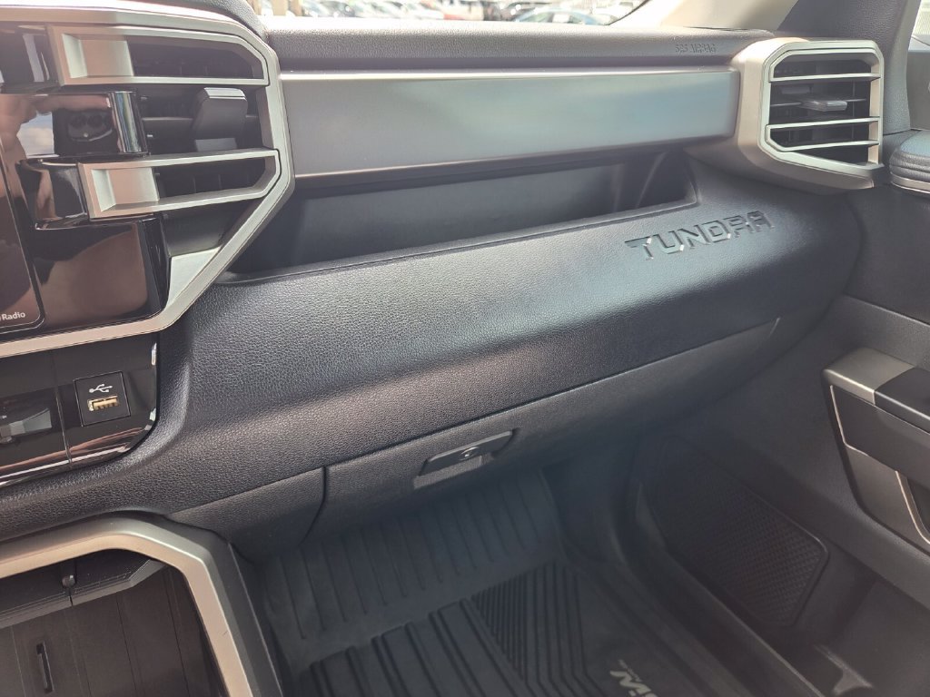 Used 2024 Toyota Tundra SR5 AWD/4WD image 27
