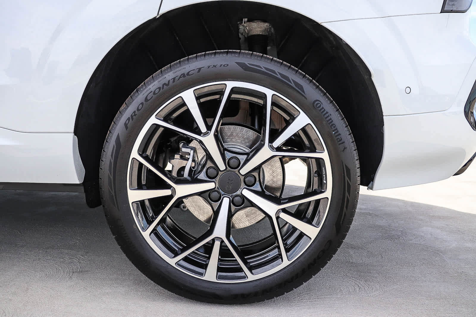 New 2026 Audi Q3 quattro 2.0T image 13