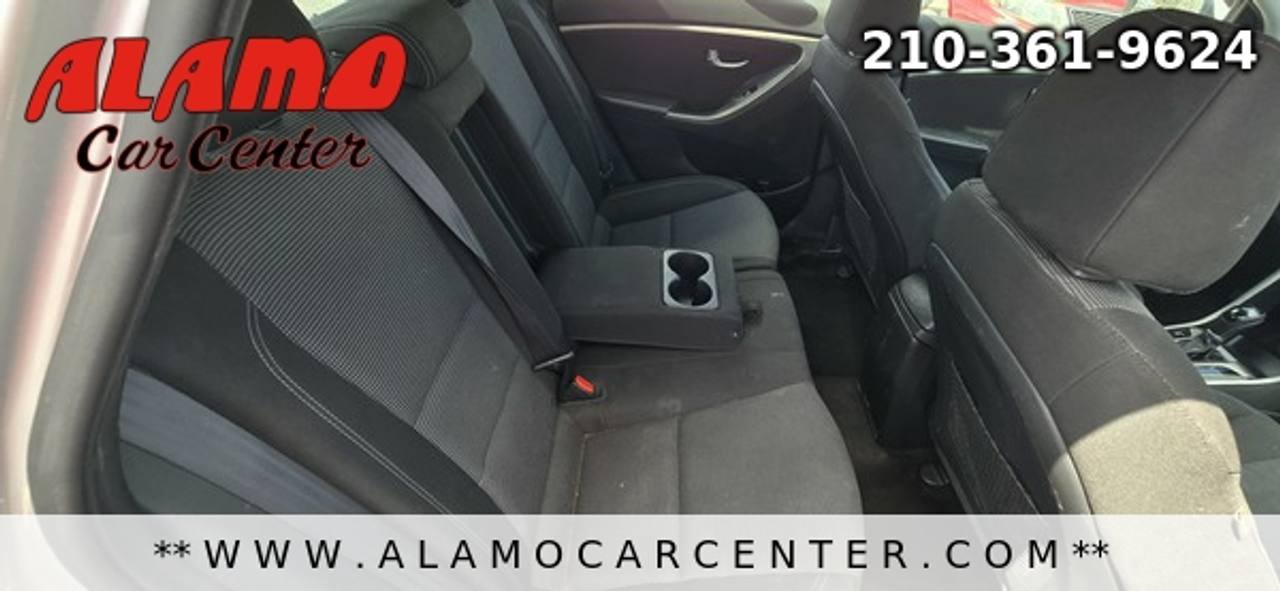 Used 2016 Hyundai Elantra GT FWD image 21