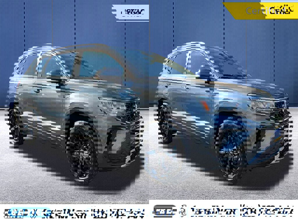 Certified 2022 Volkswagen Taos SE w/ Panoramic Sunroof Package