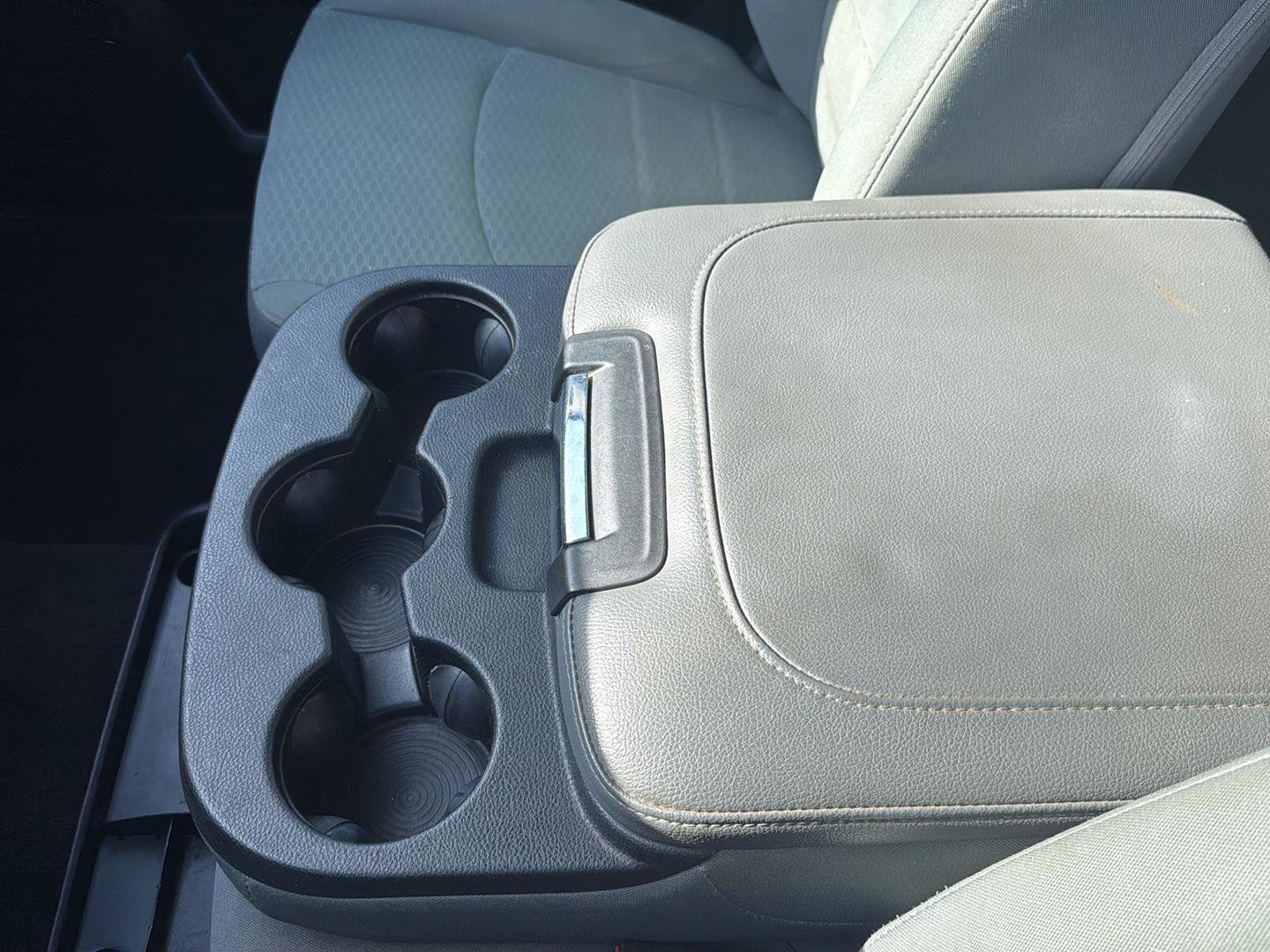 Used 2016 RAM 2500 Tradesman w/ Chrome Appearance Group image 22