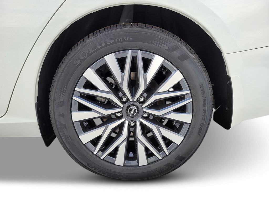 New 2026 Nissan Altima 2.5 SV FWD image 14