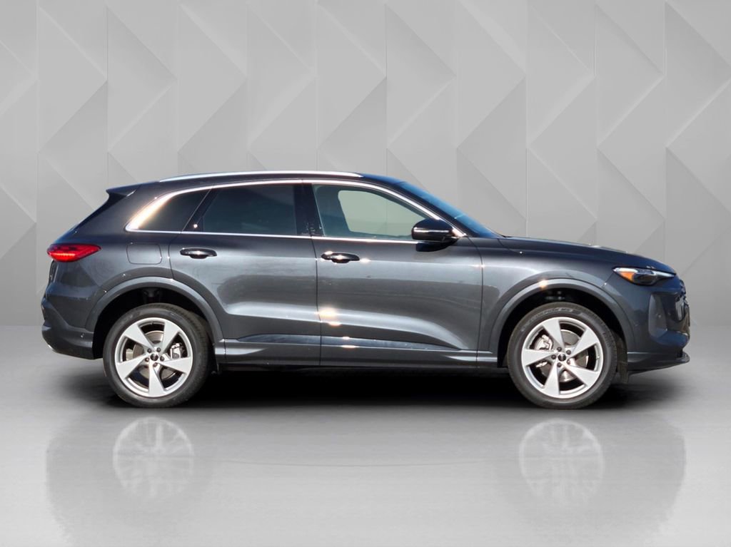 New 2025 Audi Q5 Premium Plus AWD/4WD image 7