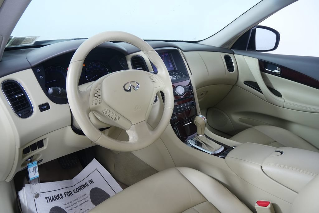 Used 2014 INFINITI QX50 Journey w/ Premium Package RWD image 12