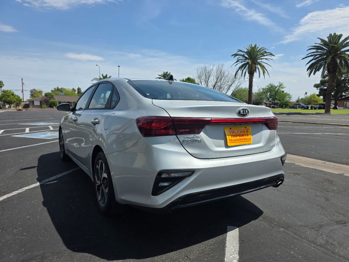 Used 2021 Kia Forte LXS image 8