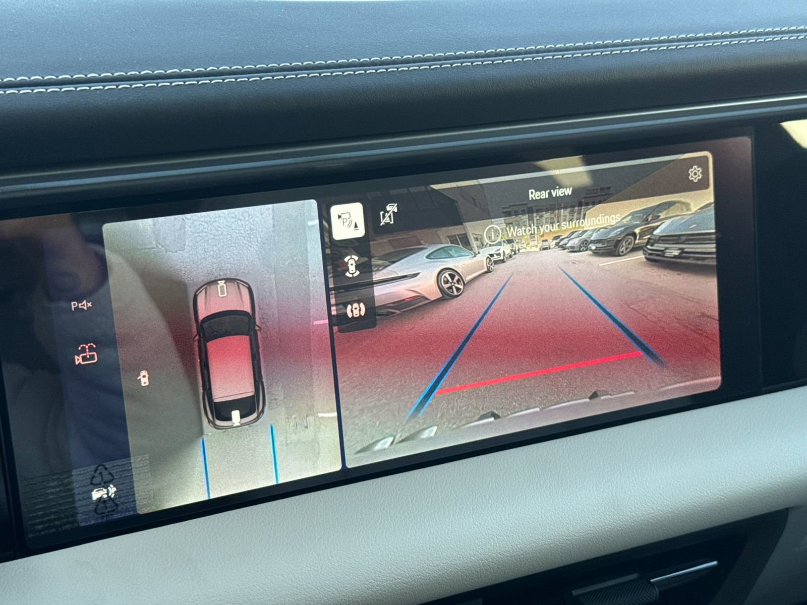 New 2026 Porsche Macan 4 Electric image 24