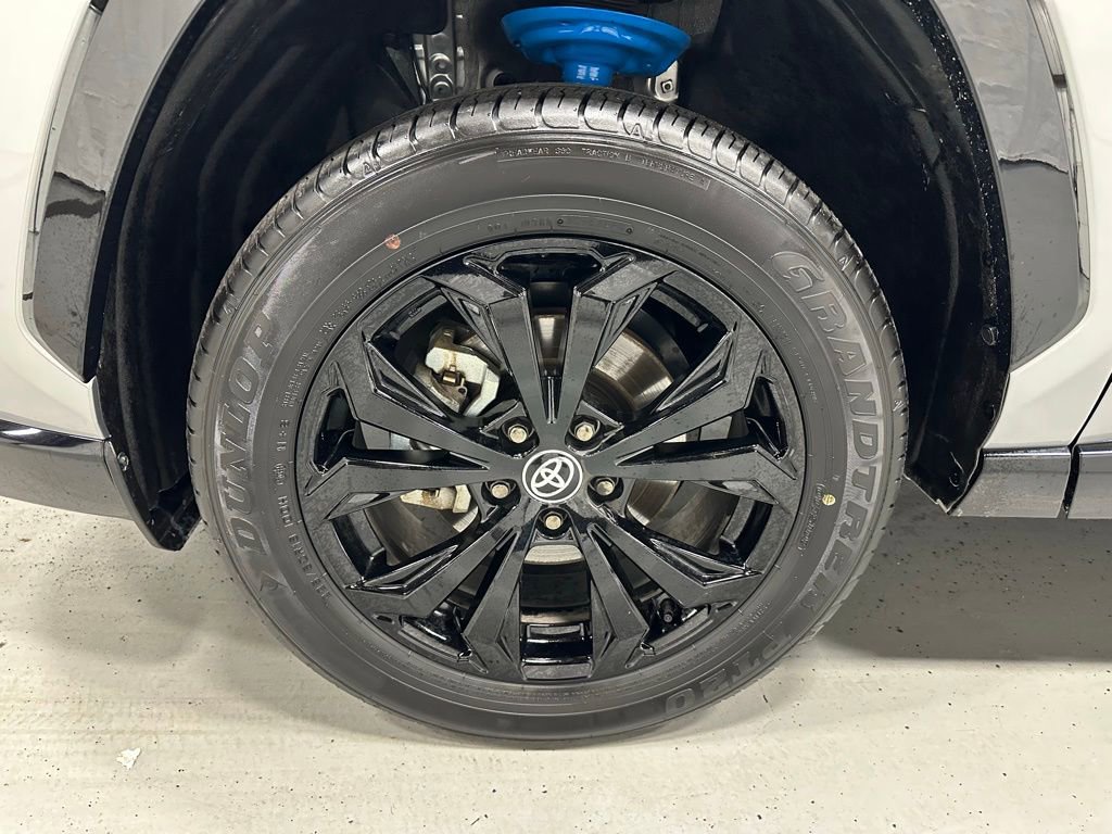 Used 2025 Toyota RAV4 XSE w/ Weather Package image 63