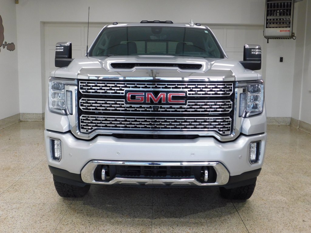Used 2022 GMC Sierra 3500 Denali w/ Technology Package image 3