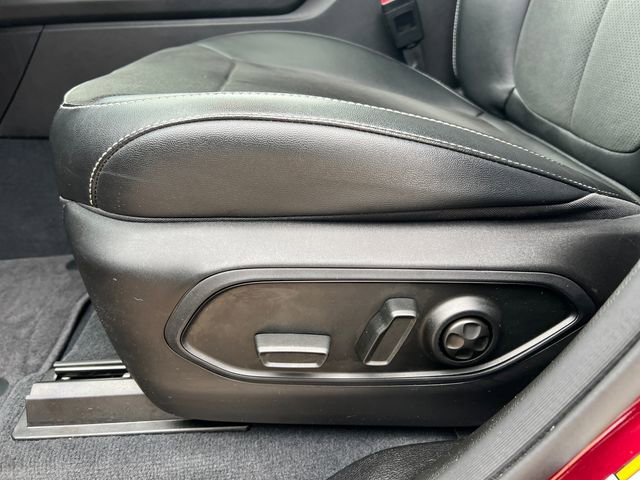 Used 2023 Jeep Grand Cherokee Altitude image 11