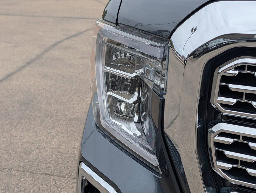 Used 2019 GMC Sierra 1500 Denali w/ Denali Ultimate Package AWD/4WD image 3