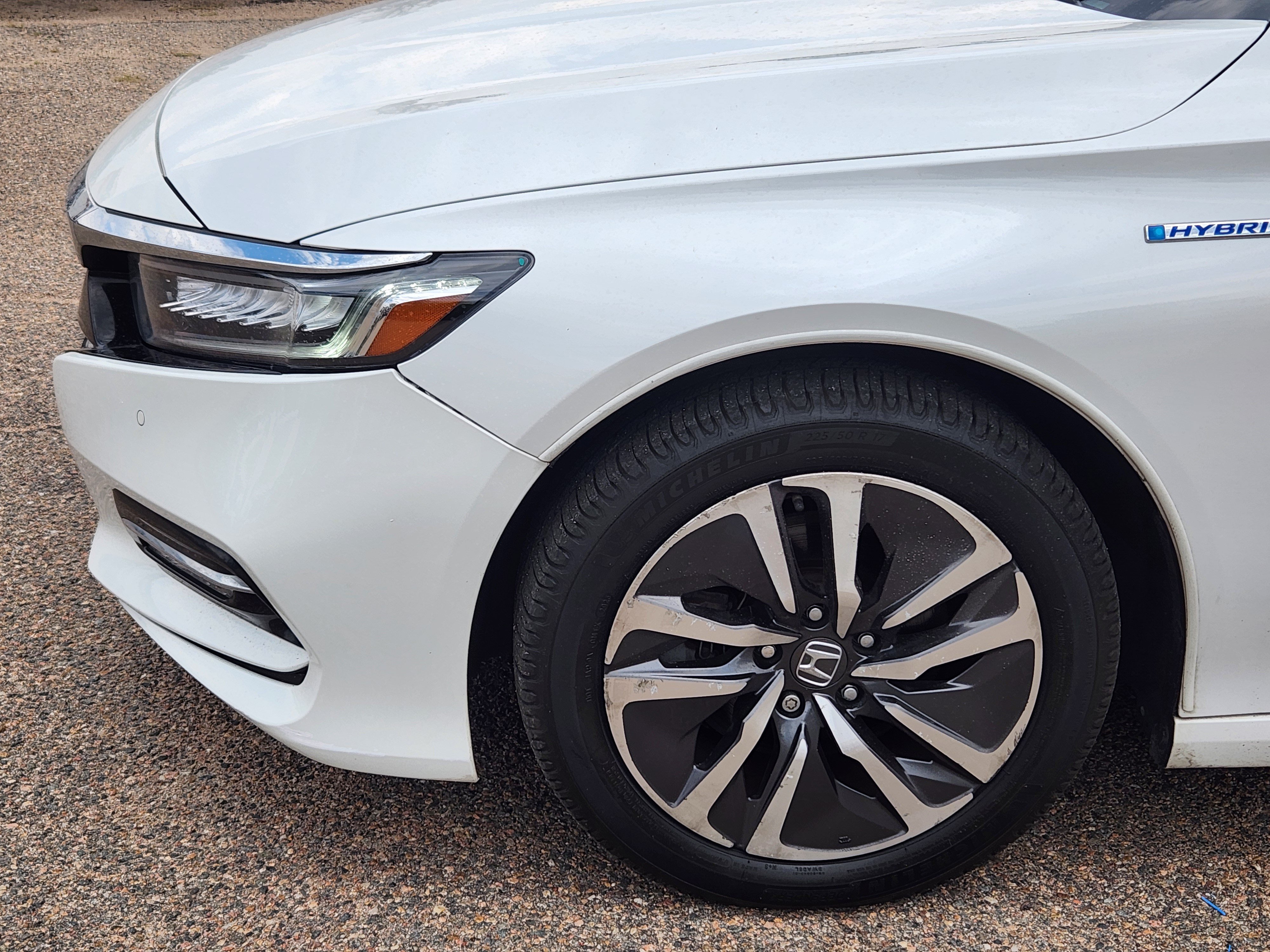 Used 2020 Honda Accord Touring image 6