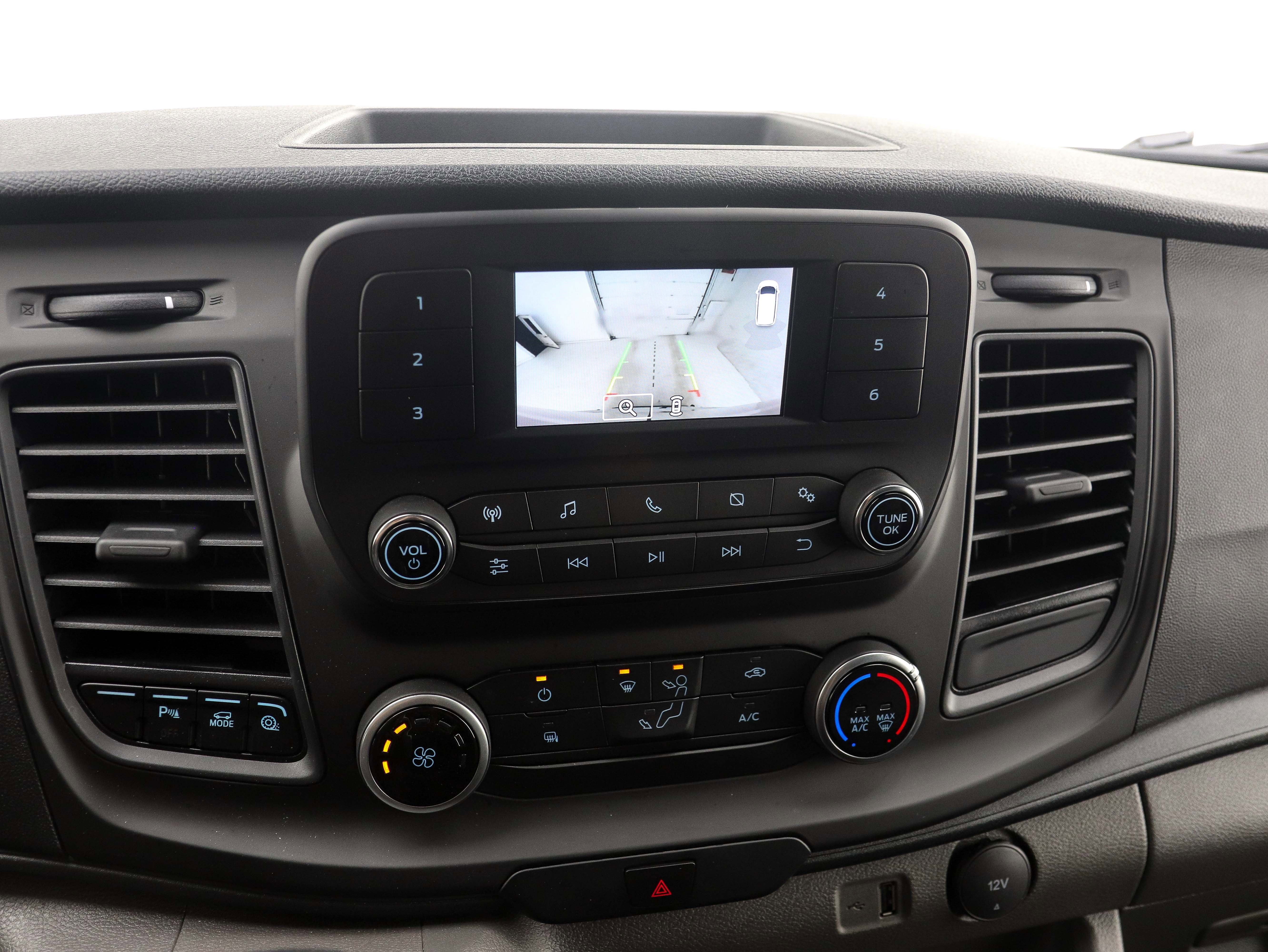 Used 2025 Ford Transit 250 148 High Roof image 24