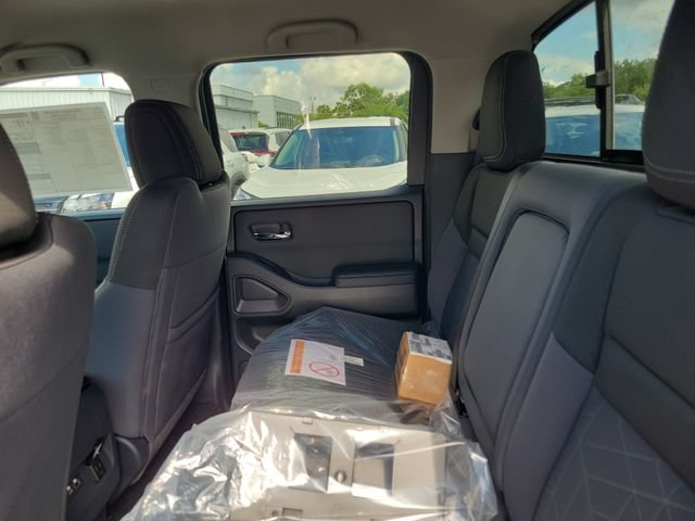 New 2026 Nissan Frontier SV w/ SV Convenience Package AWD/4WD image 10