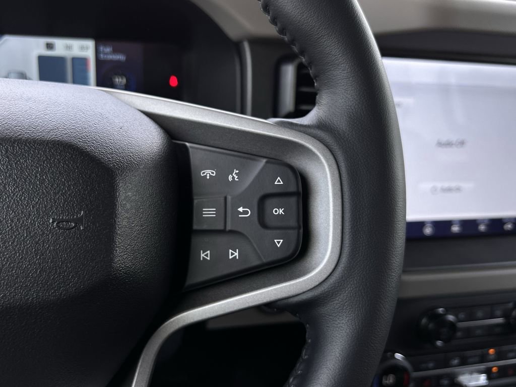 Used 2024 Ford Bronco Wildtrak image 14