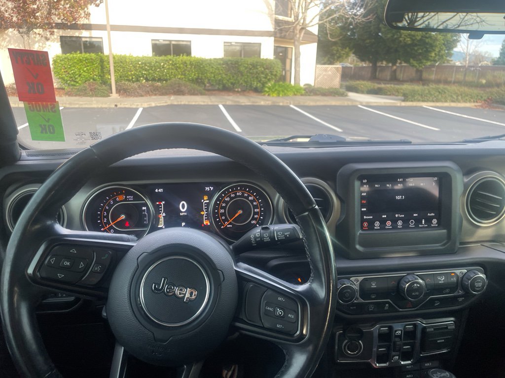 Used 2018 Jeep Wrangler Unlimited Sport S image 24