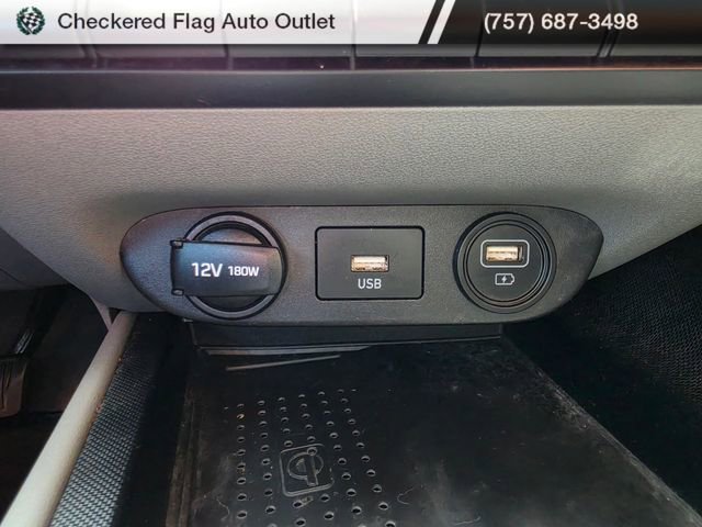 Used 2022 Hyundai Elantra SEL w/ Convenience Package image 33