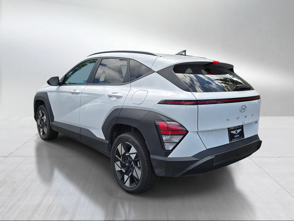 Used 2024 Hyundai Kona SEL AWD/4WD image 5