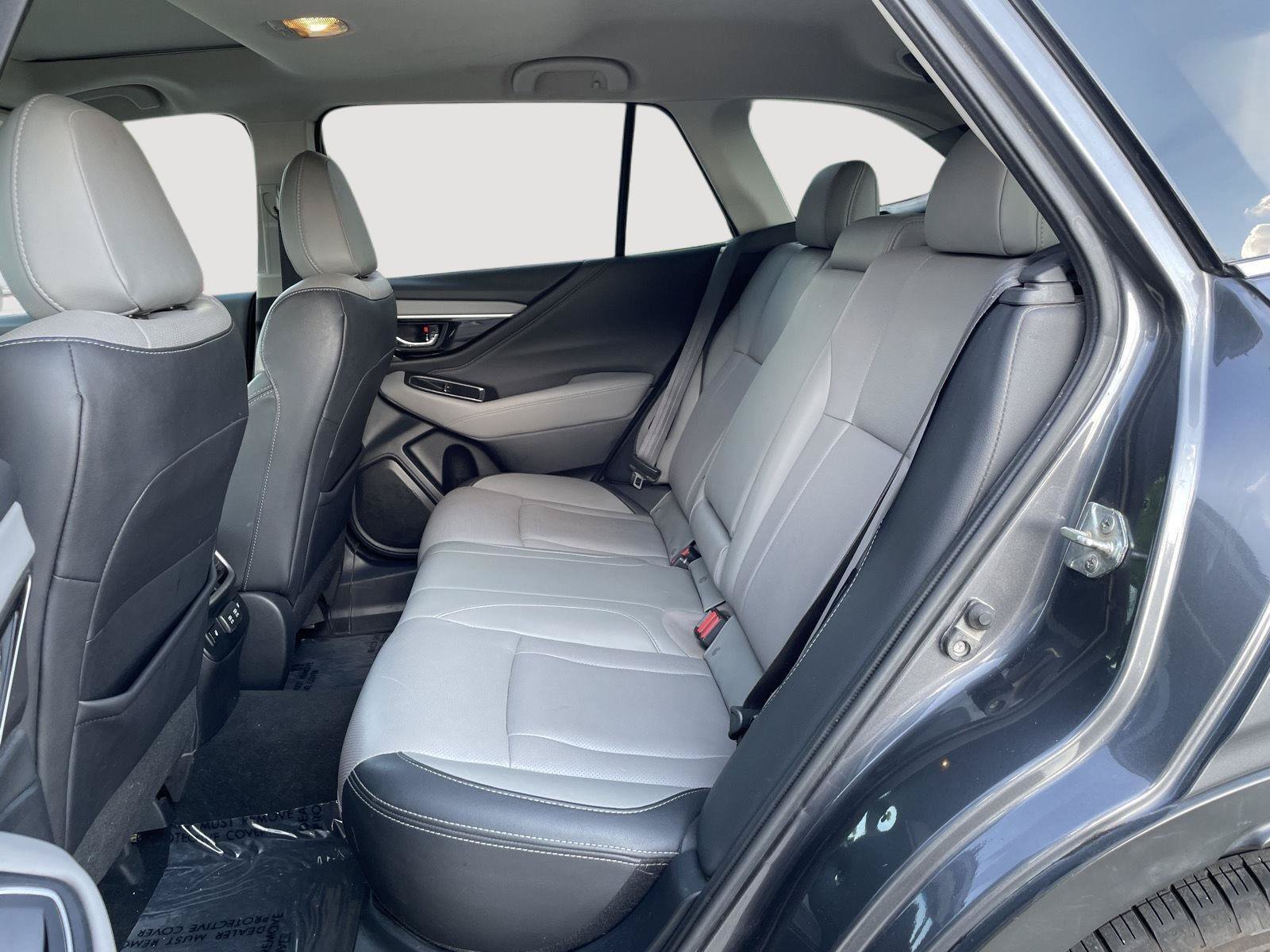 Used 2022 Subaru Outback Limited AWD/4WD image 5