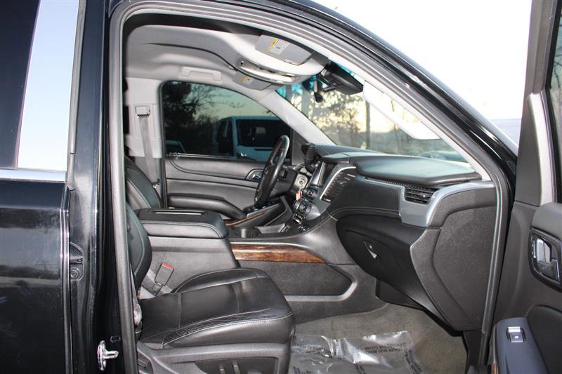 Used 2015 Chevrolet Suburban LT image 14