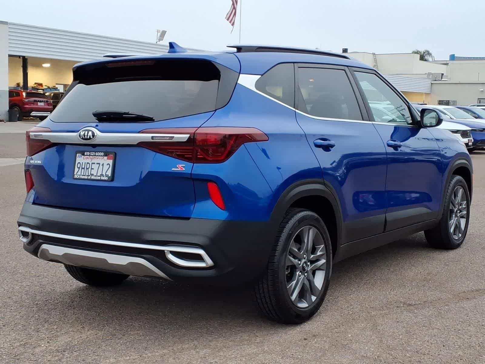 Used 2021 Kia Seltos S FWD image 4
