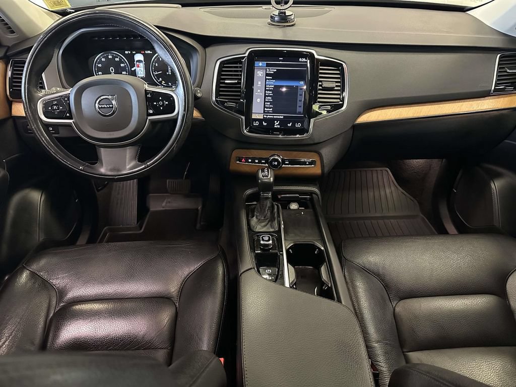 Used 2022 Volvo XC90 T6 Momentum w/ Advanced Package AWD/4WD image 16