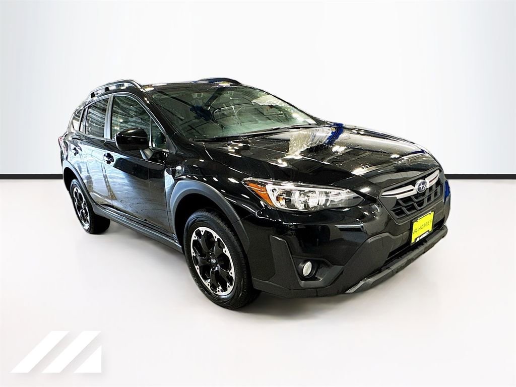 Used 2021 Subaru Crosstrek 2.0i Premium image 3