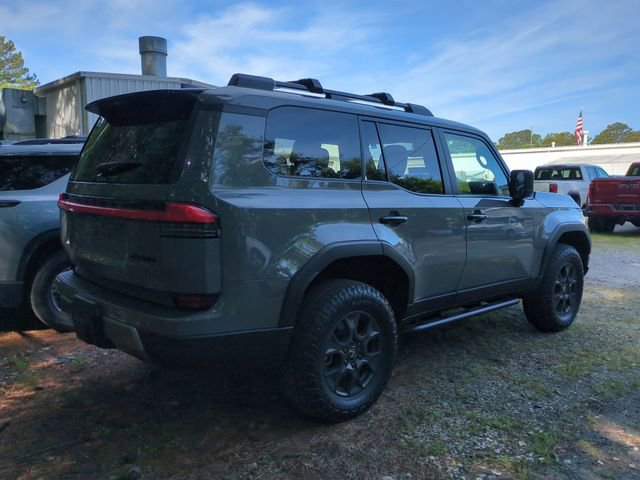 Used 2025 Lexus GX 550 AWD/4WD image 6