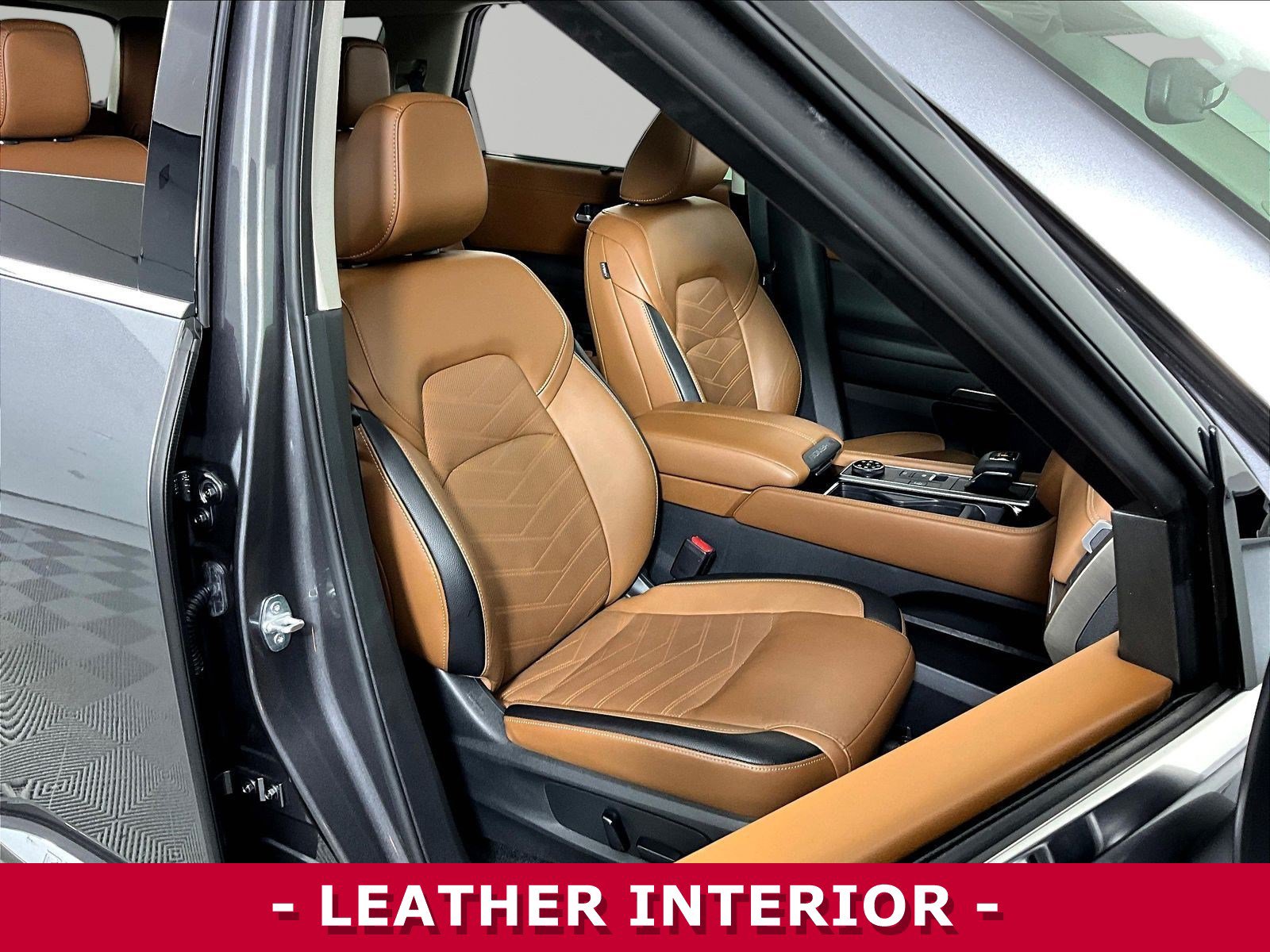 Certified 2022 Nissan Pathfinder Platinum AWD/4WD image 30