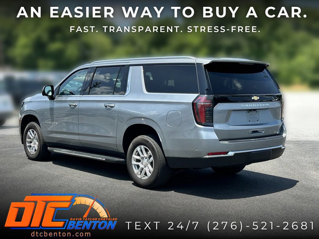Used 2025 Chevrolet Suburban LT AWD/4WD image 7